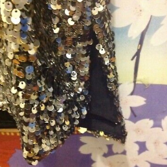 Alice + Olivia Camisole Gold Sequin Sleeveless top, size S/P - Picture 16 of 16